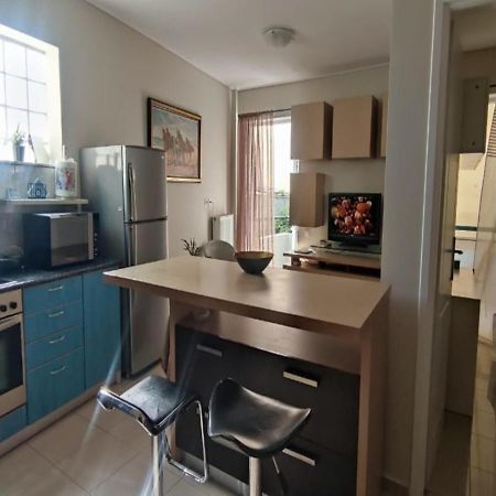 Apartment In A Quiet Location. Ateny Zewnętrze zdjęcie