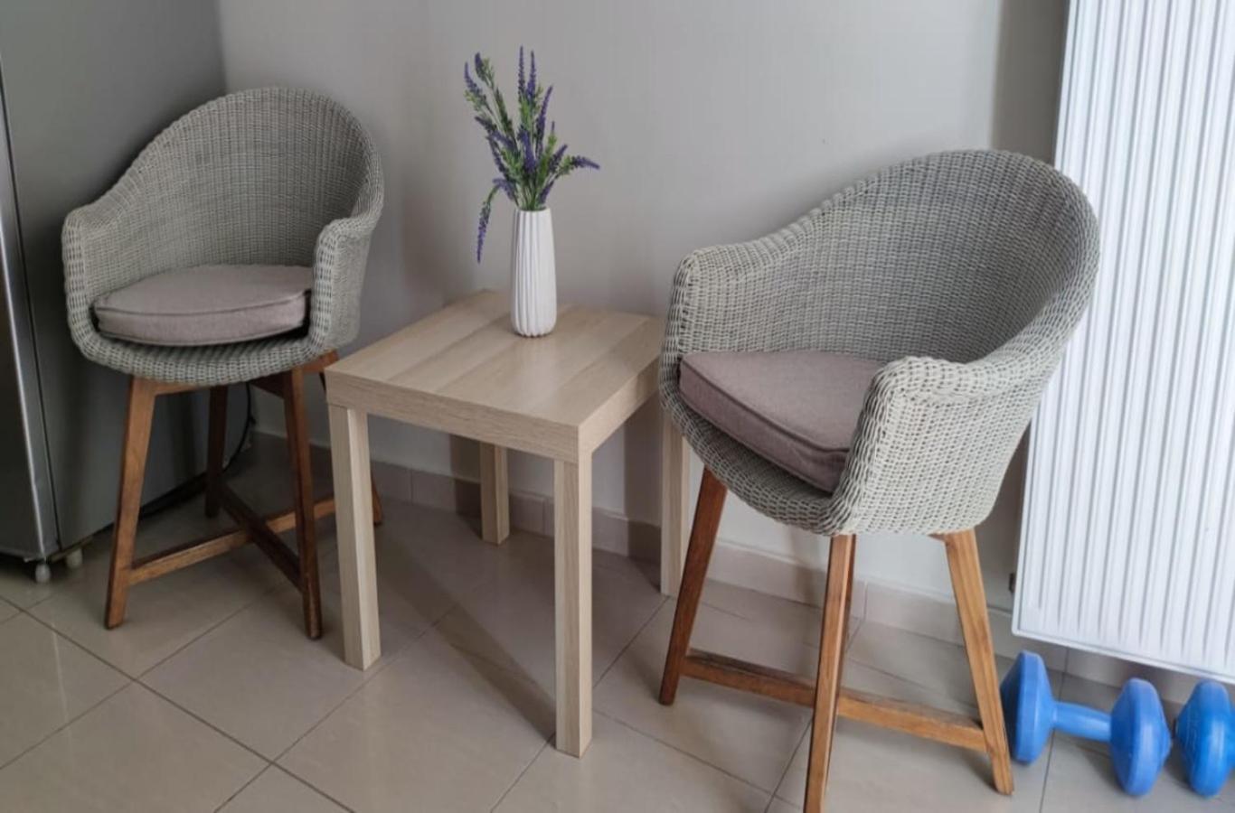 Apartment In A Quiet Location. Ateny Zewnętrze zdjęcie